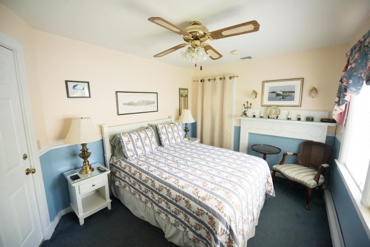 Anne'S White Columns Inn Bar Harbor Bagian luar foto